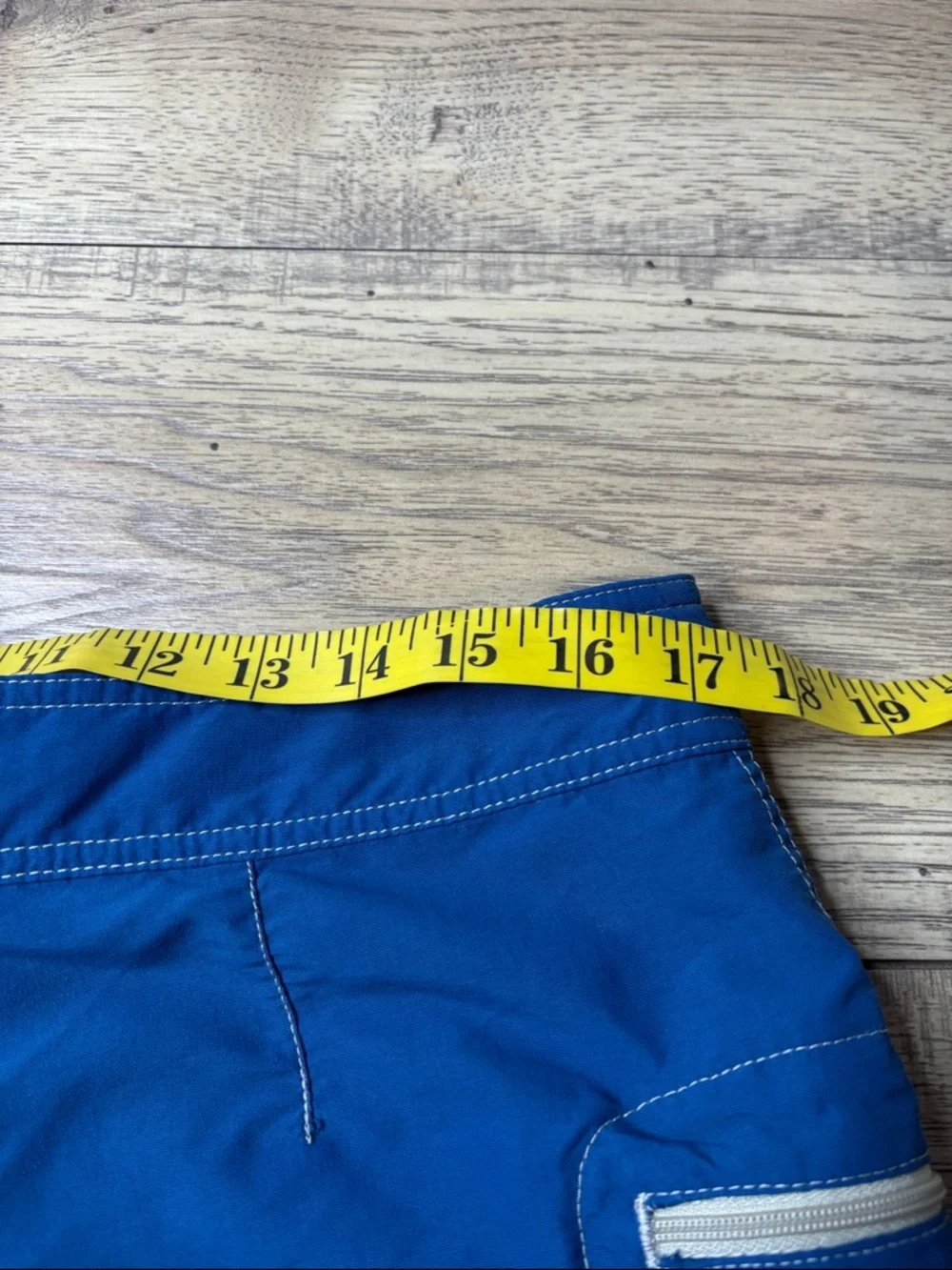 Patagonia Men's Royal Blue WavefarerBoard Shorts with Contrast Drawcord Size 34 - Picture 6 of 7